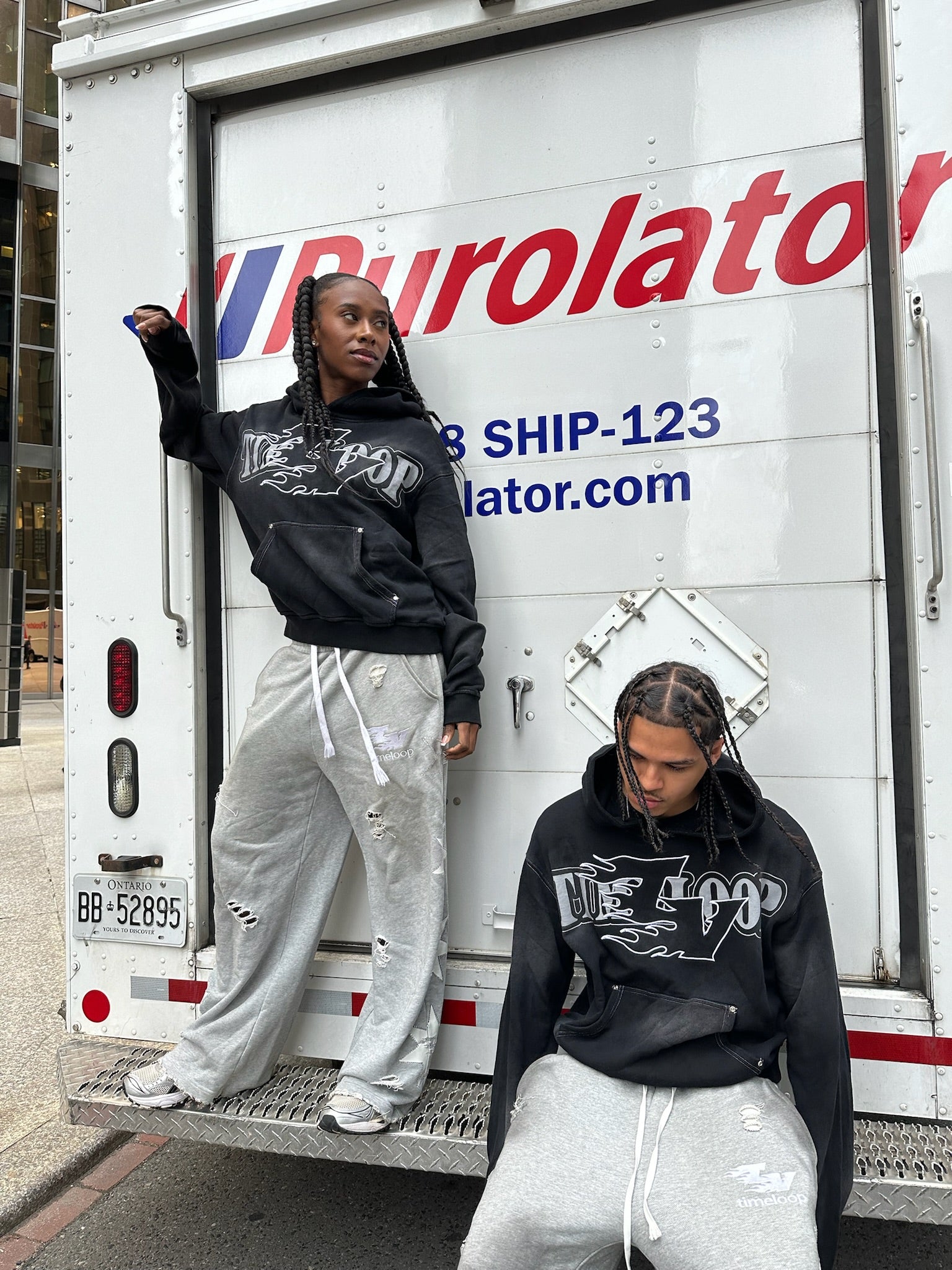 LOGO HOODIE