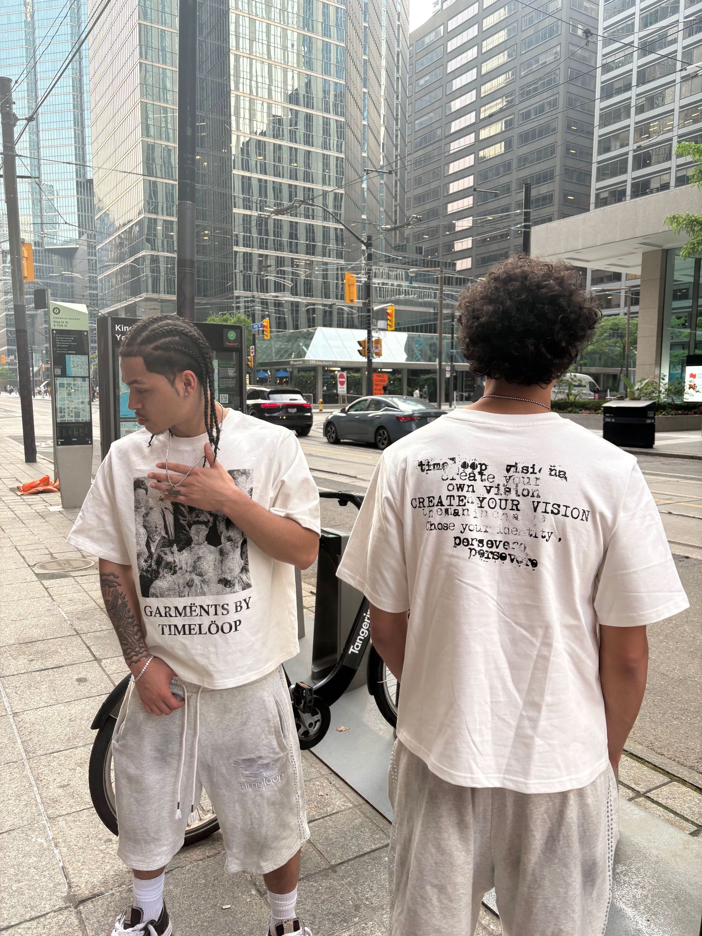 GARMENTS TEE