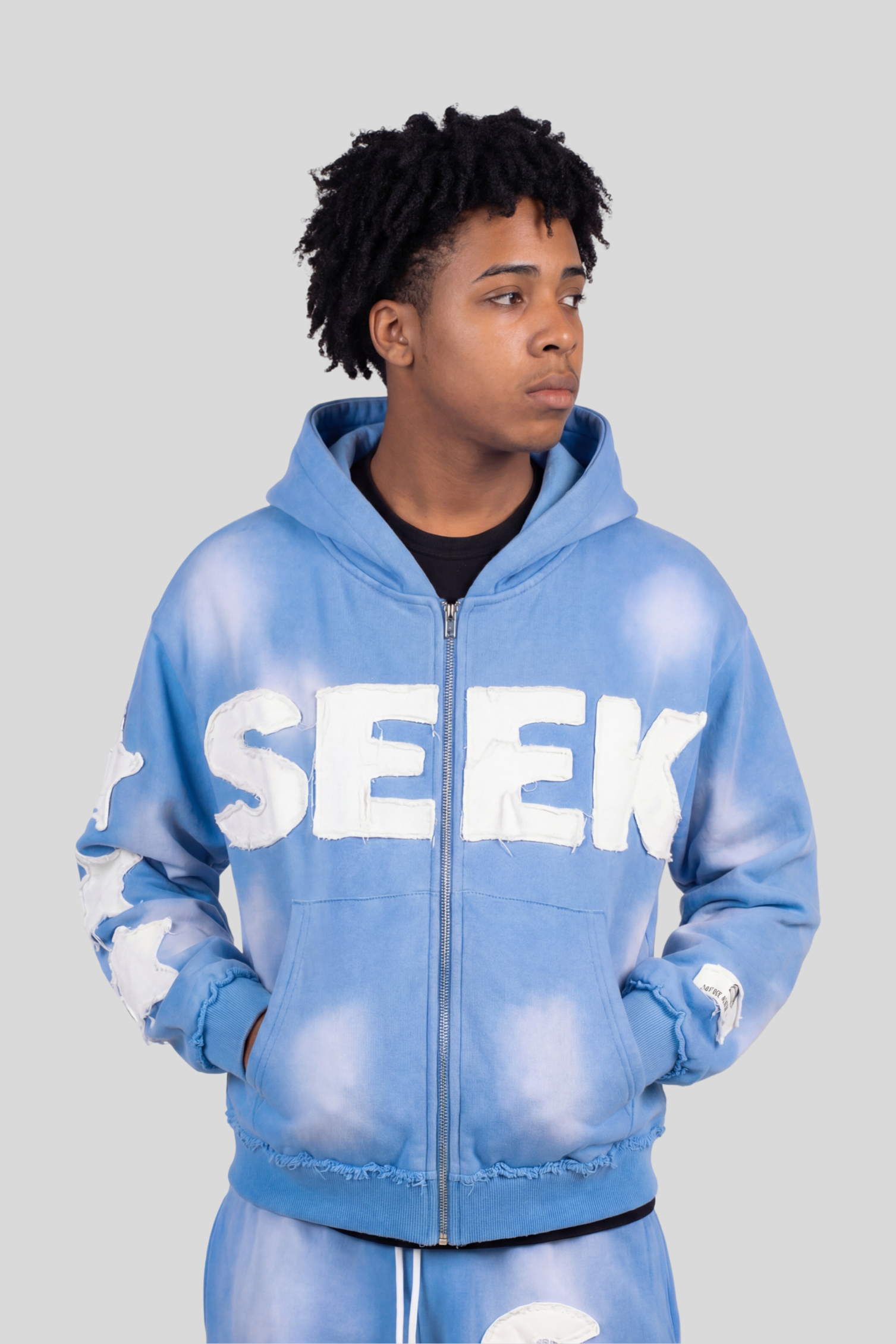 SEEK ZIPUP | Timeloop Visionz