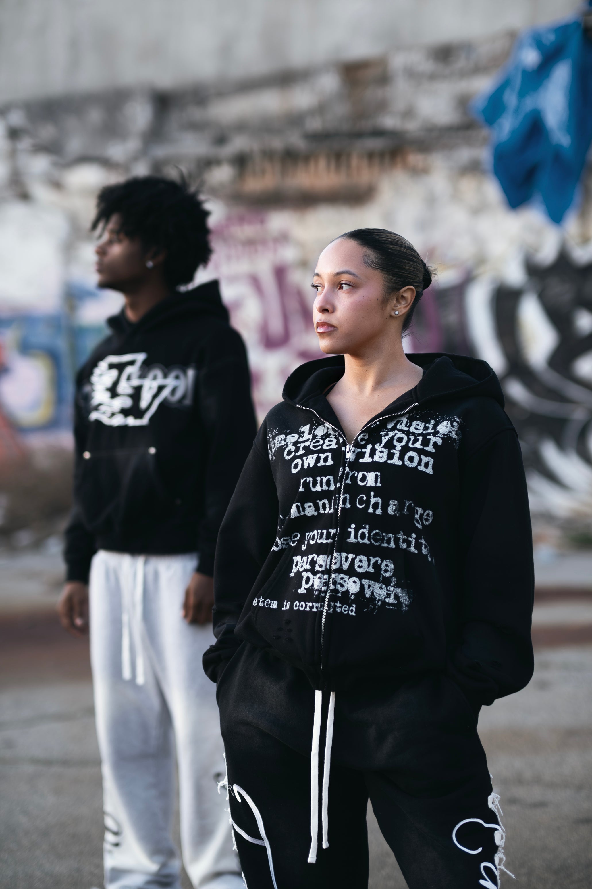 CREATE YOUR VISION ZIPUP