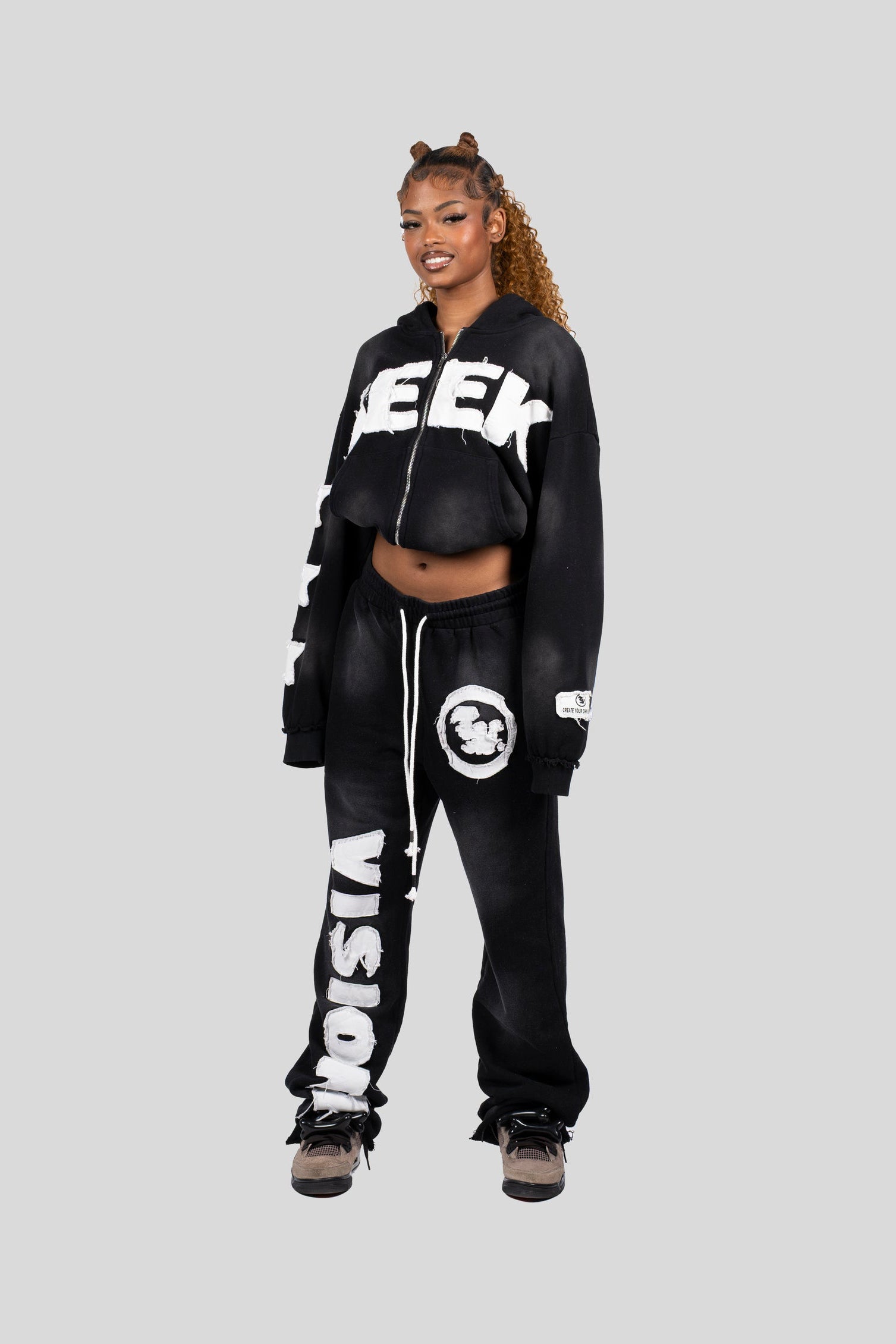VISIONZ SWEATS | Timeloop Visionz