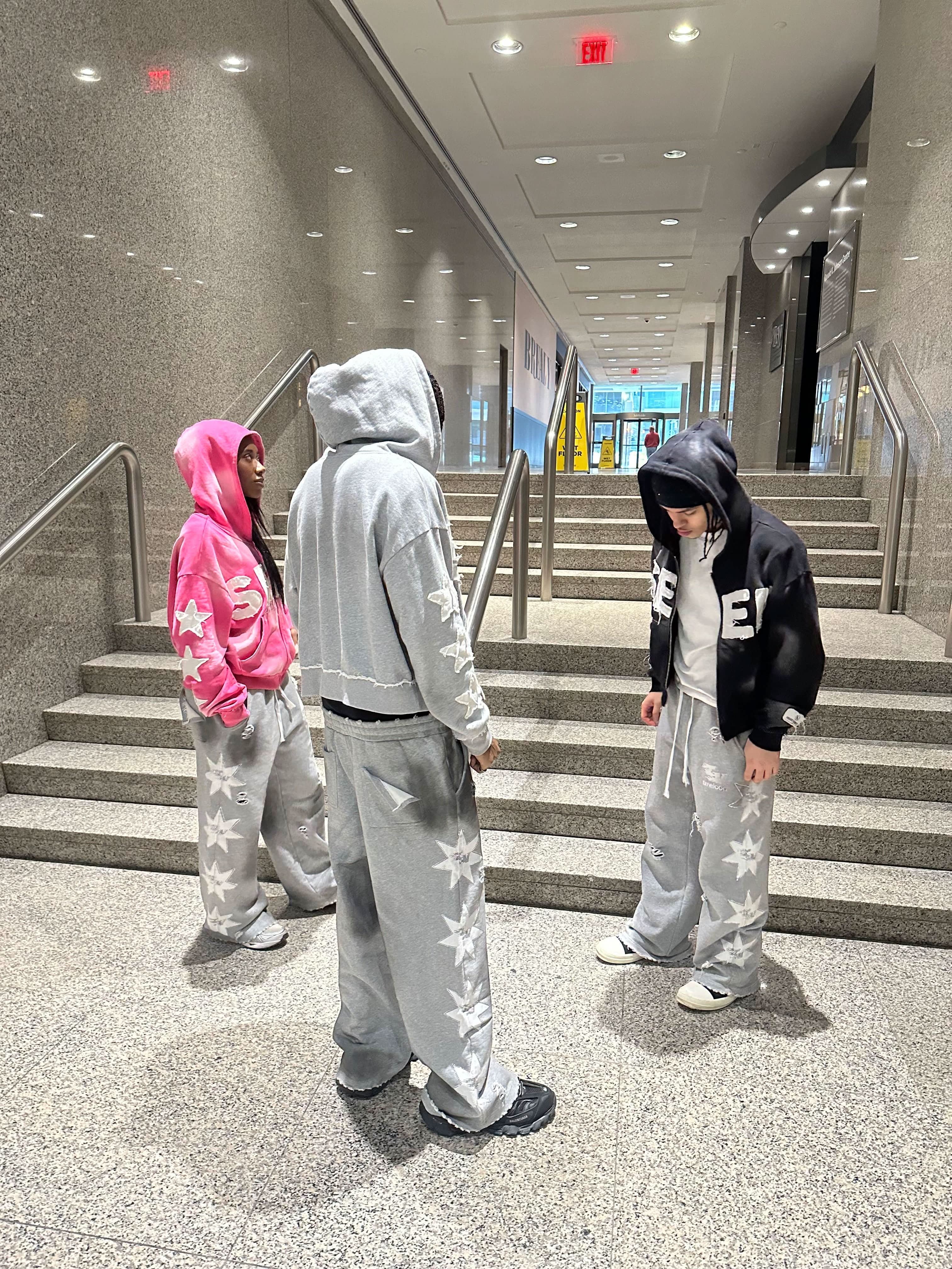 "RHINESTONE" DIRTY SWEATS - Timeloop Visionz
