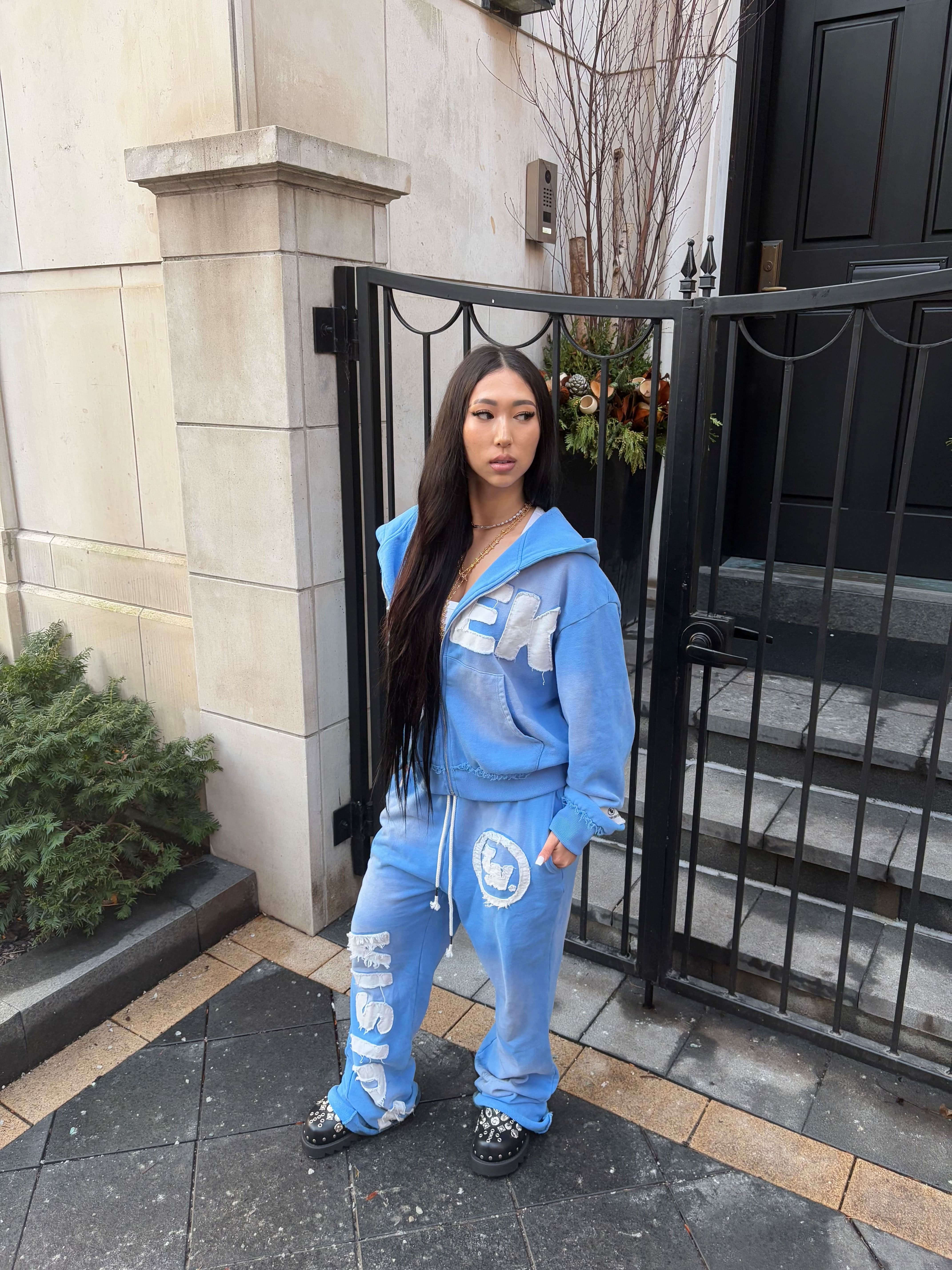 SKY BLUE "VISIONZ" SWEATS - Timeloop Visionz