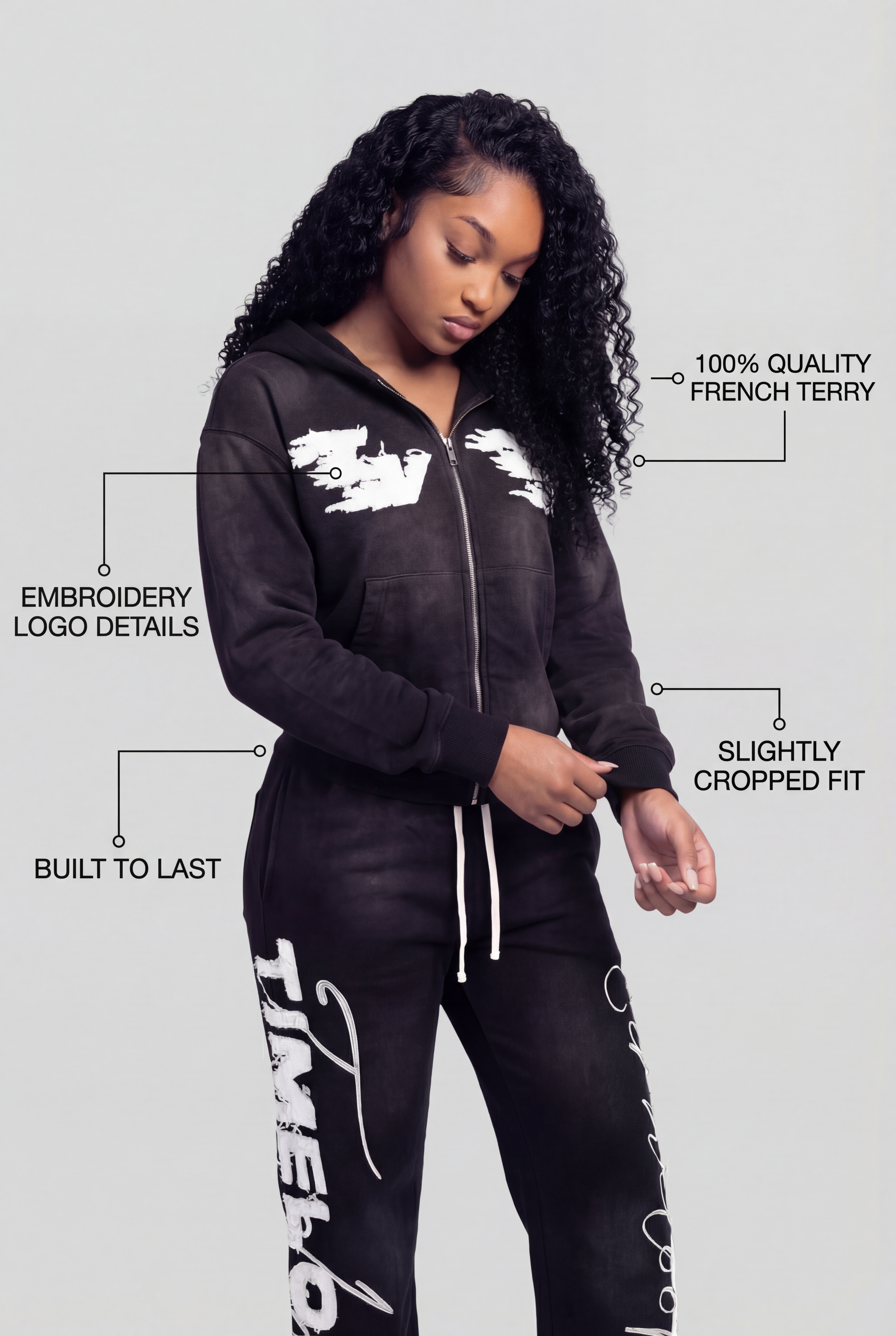 EMBROIDERY LOGO HOODIE